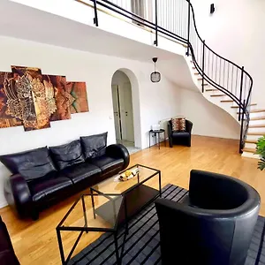 Roof With Terrace, Parking And Ac Apartment
