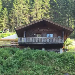 Wasserfallhütte Chalet