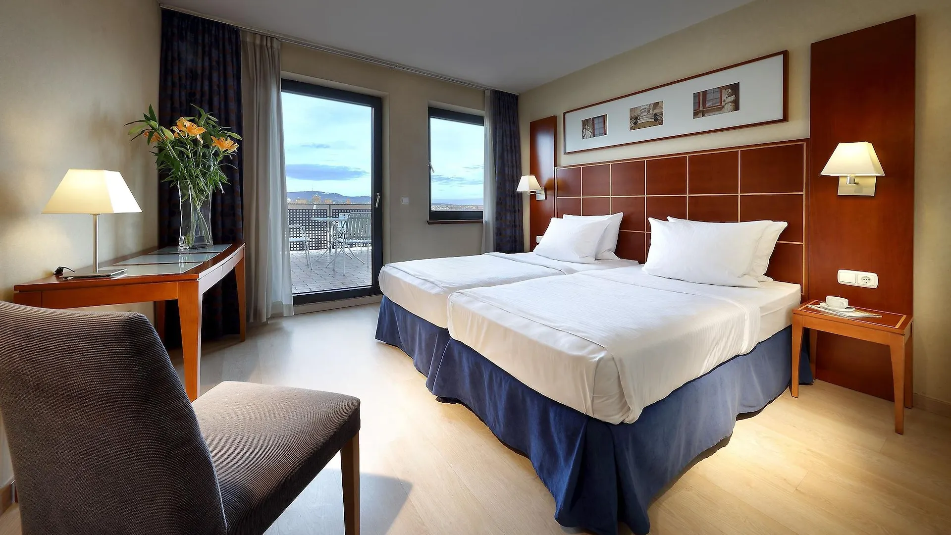 Exe Vienna Otel 4*,