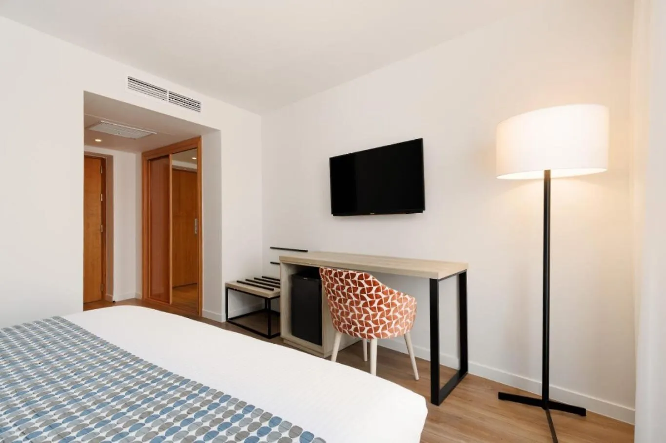 Exe Vienna Otel 4*,  Avusturya